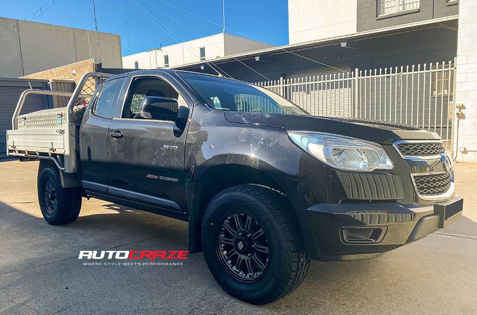 HOLDEN COLORADO GRANITE FULL POLISH BLACK